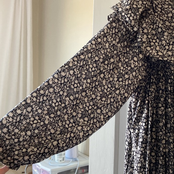 LAURENCE BRAS dress - Picture 4 of 8